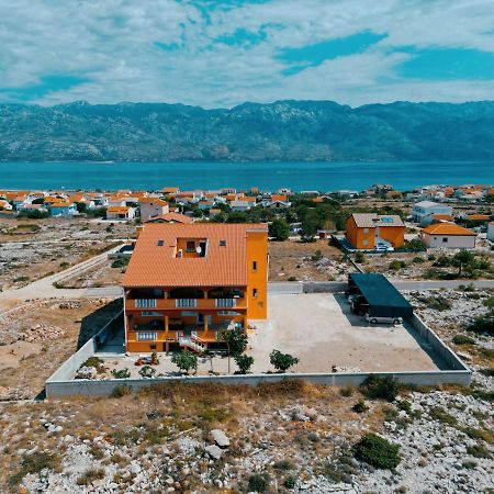 Apartmán Kameni Put Ražanac Exteriér fotografie