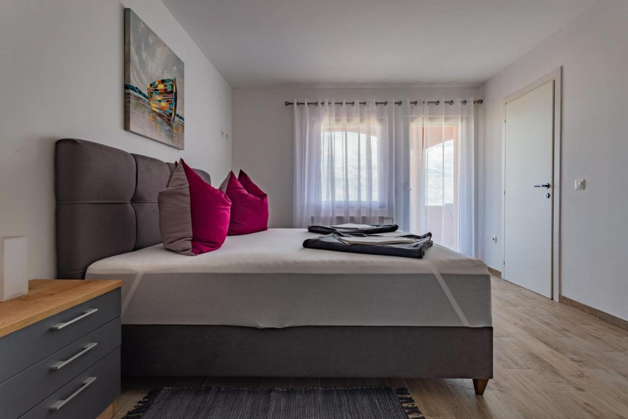Apartmán Kameni Put Ražanac Exteriér fotografie