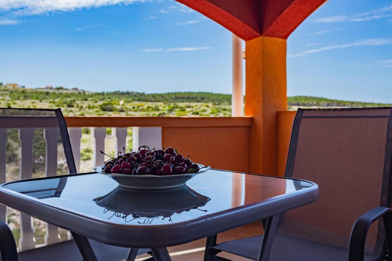 Apartmán Kameni Put Ražanac Exteriér fotografie