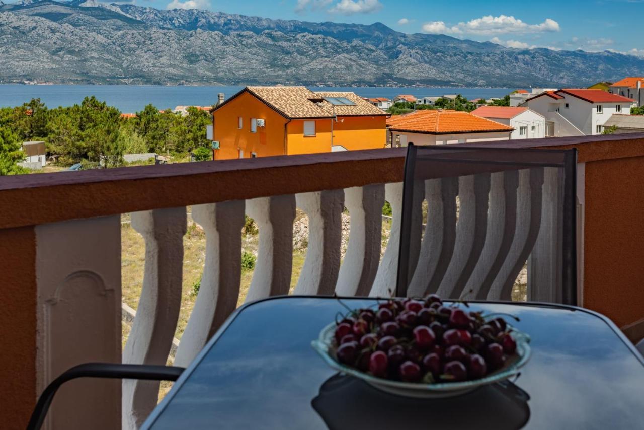 Apartmán Kameni Put Ražanac Exteriér fotografie